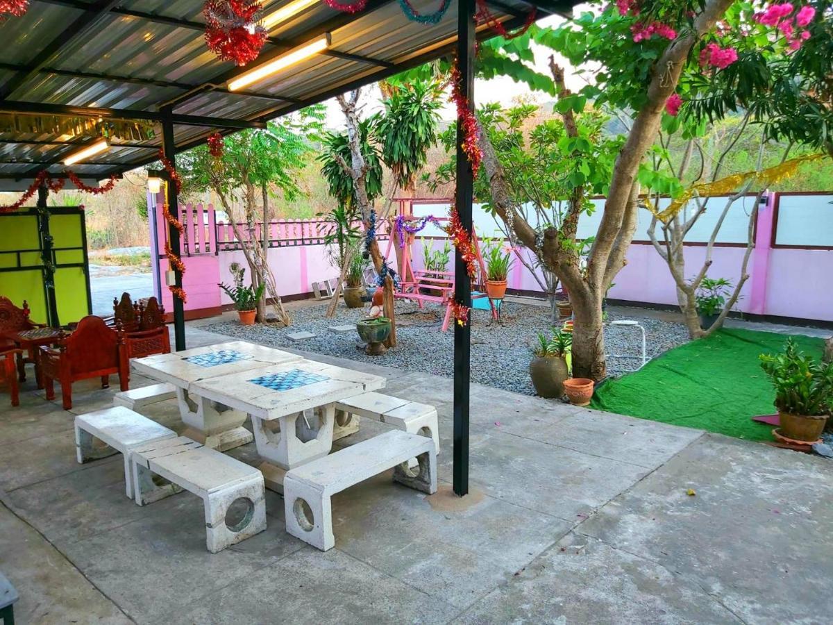 Wilailak Bungalow @ Koh Srichang Ko Sichang Exterior foto